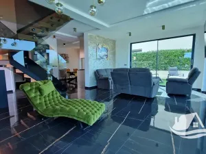 Prodej bytu 5+kk, Sukošan, Chorvatsko, 140 m2