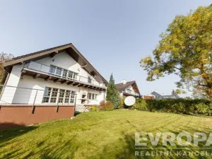 Pronájem vily, Průhonice, Sadová, 350 m2