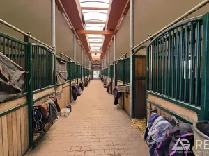 Prodej komerčního pozemku, Úžice, 68855 m2