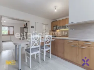 Prodej rodinného domu, Šumice, 163 m2
