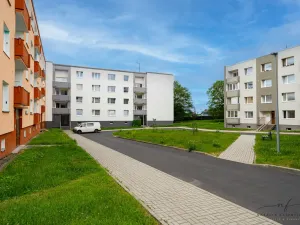 Prodej bytu 3+1, Toužim, Na Zámecké, 67 m2
