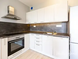 Prodej bytu 1+kk, Praha - Kyje, Sicherova, 33 m2