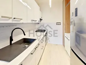 Prodej bytu 3+kk, Praha - Háje, Anny Drabíkové, 64 m2