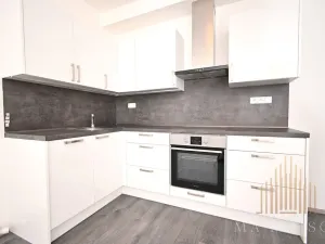 Pronájem bytu 2+kk, Praha - Střížkov, Zakšínská, 53 m2