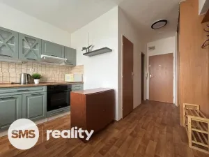 Pronájem bytu 1+1, Olomouc - Holice, Hamerská, 38 m2