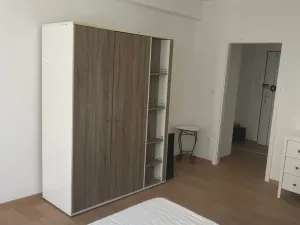 Pronájem bytu 3+kk, Praha - Vysočany, Novovysočanská, 73 m2