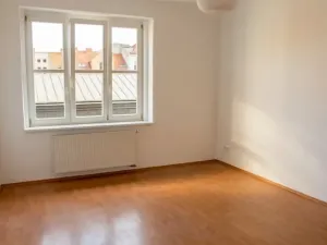Pronájem bytu 2+1, Praha - Vinohrady, Budečská, 77 m2
