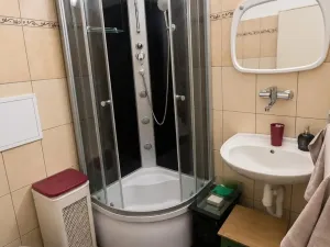 Pronájem bytu 1+kk, Děčín - Děčín VII-Chrochvice, Jiskrova, 22 m2