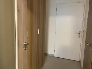 Pronájem bytu 1+kk, Praha - Třebonice, Do zahrádek II, 34 m2