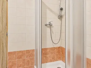 Prodej bytu 1+kk, Praha - Letňany, Ivančická, 34 m2