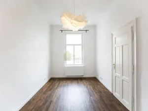 Pronájem bytu 2+kk, Praha - Žižkov, Ondříčkova, 43 m2