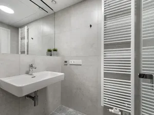 Pronájem bytu 2+kk, Praha - Modřany, Československého exilu, 58 m2