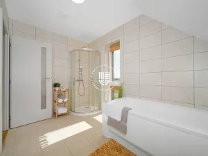 Prodej rodinného domu, Praha - Kolovraty, 120 m2