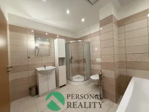 Pronájem bytu 2+kk, Karlovy Vary, Libušina, 66 m2
