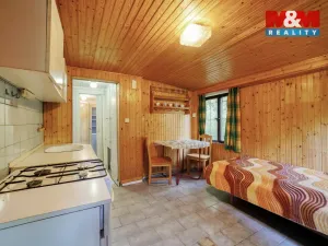 Prodej chaty, Čerňovice, 47 m2