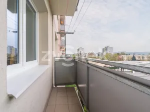 Pronájem bytu 2+1, Zlín - Malenovice, třída Svobody, 51 m2
