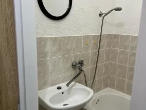 Pronájem bytu 1+1, Habartov, Raisova, 42 m2