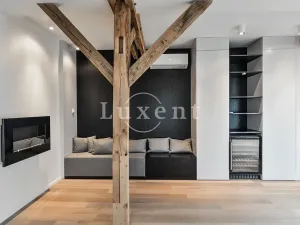 Pronájem bytu 3+kk, Praha - Vinohrady, náměstí Jiřího z Poděbrad, 156 m2