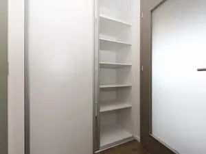 Pronájem bytu 2+kk, Praha - Černý Most, Arnošta Valenty, 49 m2