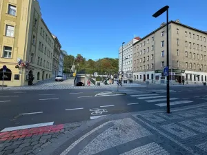 Pronájem bytu 2+1, Praha, Roháčova, 58 m2