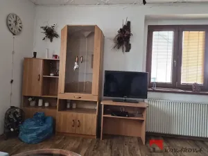Pronájem chalupy, Dobrovice, 50 m2