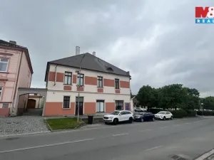 Pronájem ubytování, Veselí nad Lužnicí - Veselí nad Lužnicí I, náměstí T. G. Masaryka, 170 m2