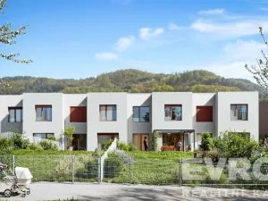 Prodej rodinného domu, Beroun, 178 m2