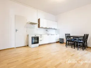 Pronájem bytu 2+kk, Praha - Libeň, Na Rokytce, 46 m2
