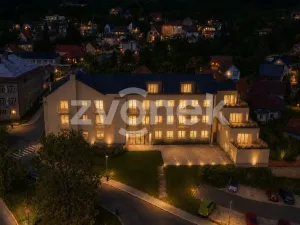Prodej bytu 3+kk, Vsetín, Horní náměstí, 80 m2