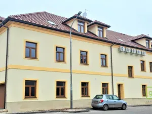 Pronájem obchodního prostoru, Český Brod, Suvorovova, 17 m2