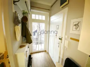 Pronájem bytu 2+kk, Praha, U Uranie, 51 m2
