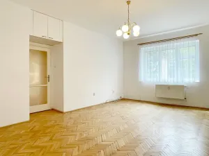 Prodej bytu 1+1, Praha - Smíchov, K vodojemu, 50 m2