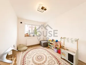 Prodej bytu 3+kk, Břežany II, 64 m2