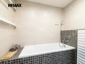 Prodej bytu 1+kk, Praha - Žižkov, Olšanská, 34 m2