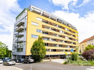 Pronájem bytu 2+kk, Praha - Vysočany, Skloněná, 58 m2