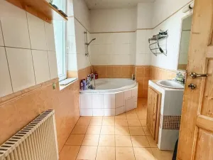 Prodej bytu 3+1, Přehýšov, 86 m2