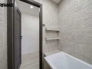 Prodej bytu 2+kk, Praha - Horní Počernice, Tlustého, 49 m2