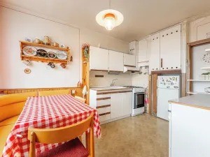 Prodej bytu 3+1, Praha - Prosek, Prosecká, 69 m2