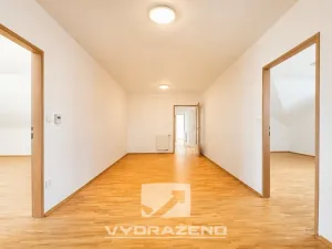 Prodej rodinného domu, Roztoky, 410 m2