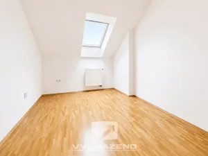 Prodej rodinného domu, Roztoky, 410 m2