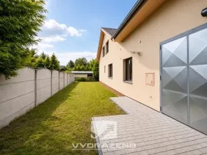 Prodej rodinného domu, Roztoky, 410 m2