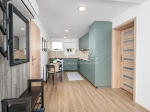 Pronájem bytu 3+kk, Praha - Hlubočepy, Pod Žvahovem, 70 m2