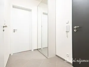 Pronájem bytu 1+kk, Praha - Prosek, Čakovická, 27 m2