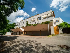 Prodej bytu 2+kk, Praha - Smíchov, Pod Hybšmankou, 53 m2