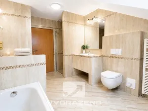 Prodej bytu 5+1, Roztoky, 176 m2