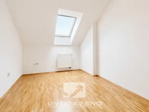 Prodej bytu 5+1, Roztoky, 176 m2