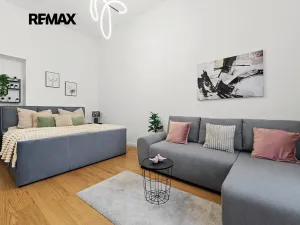 Prodej bytu 2+kk, Praha - Vinohrady, Korunní, 49 m2