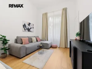 Prodej bytu 2+kk, Praha - Vinohrady, Korunní, 49 m2