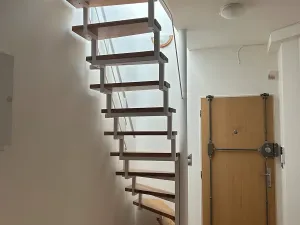 Pronájem bytu 2+kk, Praha - Žižkov, Žerotínova, 60 m2