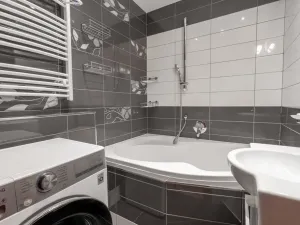 Prodej bytu 3+1, Trutnov - Horní Staré Město, Za Komínem, 68 m2